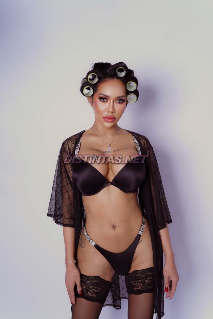 Top Clara