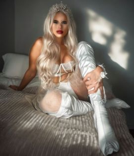 Melanie Jolie