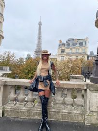 Melanie Jolie