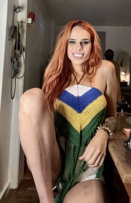 Melanie Jolie