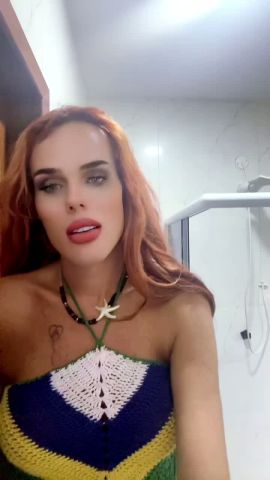 Melanie Jolie