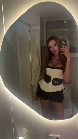 Melanie Jolie