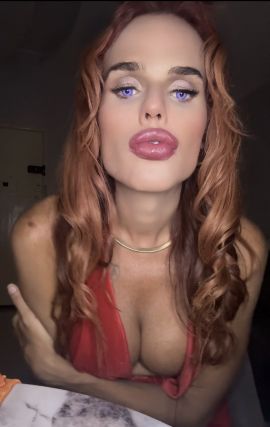 Melanie Jolie