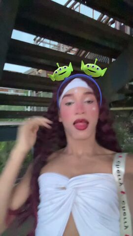 Daniela Hot
