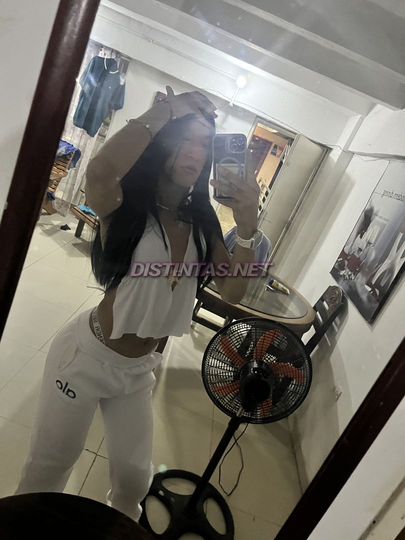 Daniela Hot