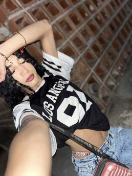 Daniela Hot