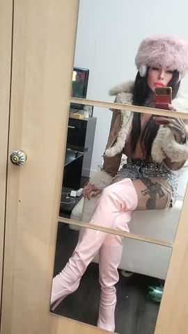 Candy Fuego 