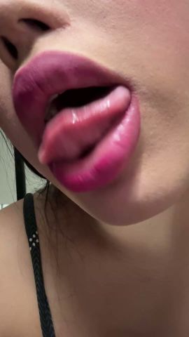 Danna Paola