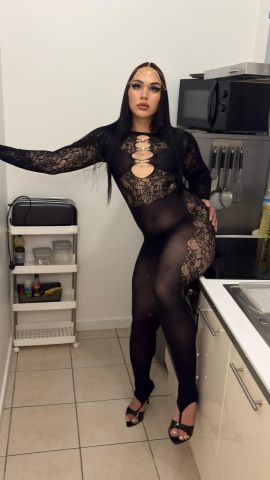 Dyana Paris 