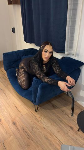 Dyana Paris 