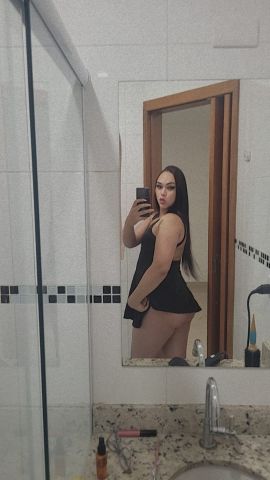 Dyana Paris 