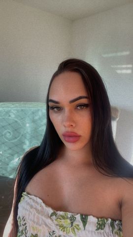 Dyana Paris 