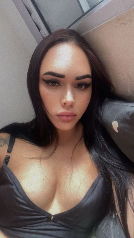 Dyana Paris 