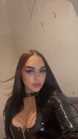 Dyana Paris 