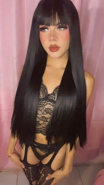 holiss lindo mi nombre es nailea y soy una niña súper femenina y caliente, mido 1.58 y soy flaquita 

si quieres pasar un momento rico he inolvidable no dudes en contratarme!💕
