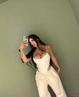 Clariza G