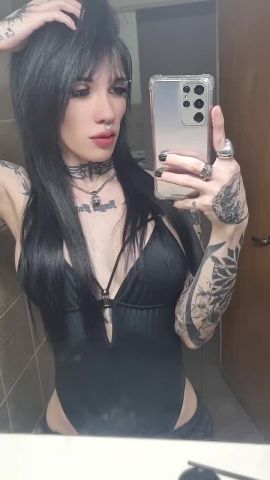 Angie Fox