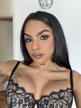 Samantha S 