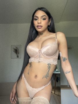 Samantha S 