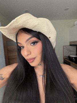 Samantha S 