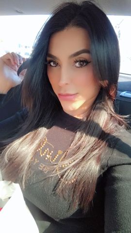 Angie Medellín 