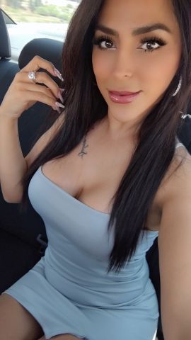 Angie Medellín 