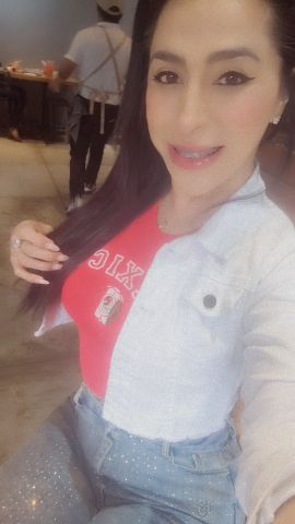 Angie Medellín 