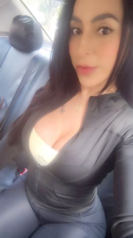 Angie Medellín 