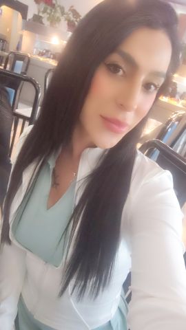 Angie Medellín 