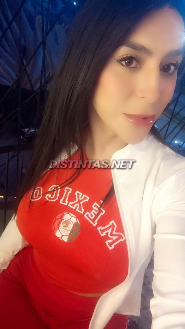 Angie Medellín 