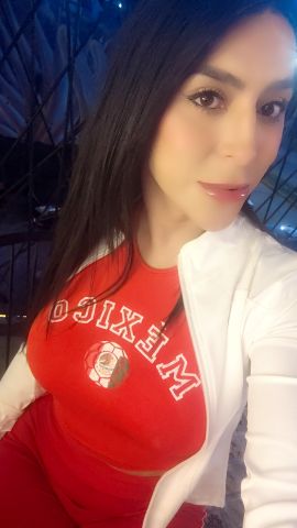 Angie Medellín 