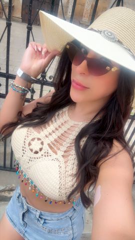 Angie Medellín 