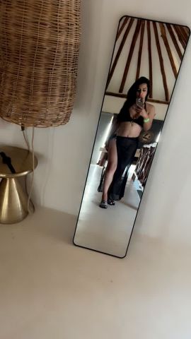 Angie Medellín 