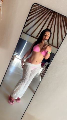 Angie Medellín 
