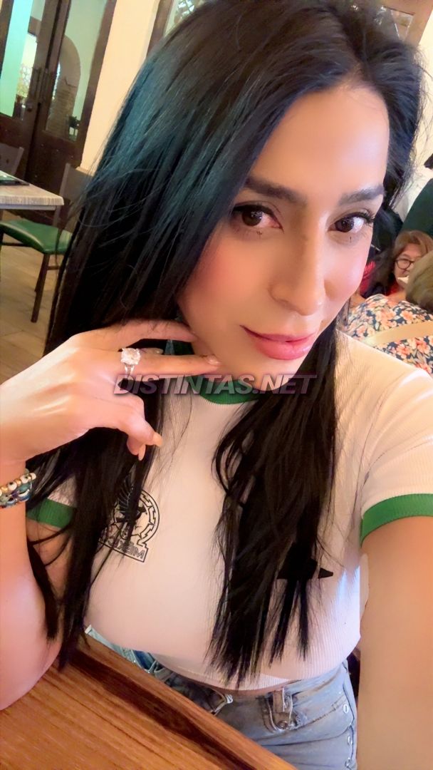 Angie Medellín 