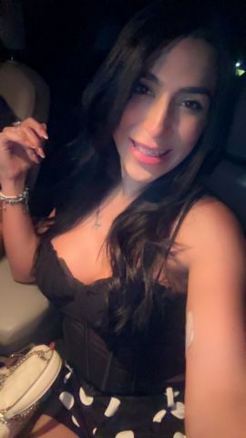 Angie Medellín 