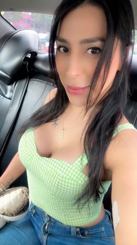 Angie Medellín 