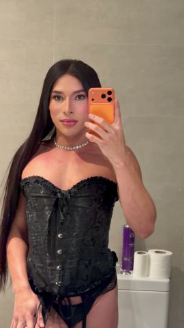 Vicky Rose