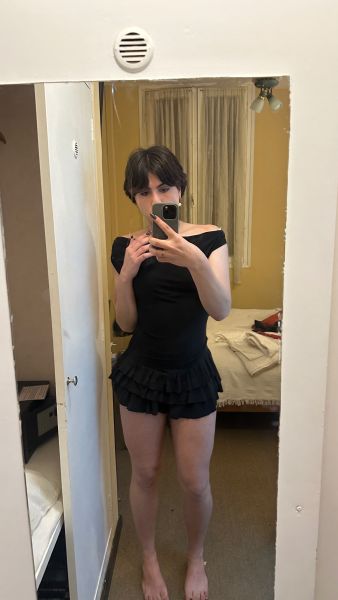 Vendo contenidos Concordiense trans 20 años , pasiva , súper femenina y delicada , activa con videollamadas , cuento con canal vip en telegram @leiis_a acepto tarjeta , paypal , mercado pago , prex  la tarifa corresponde al valor del canal el día puesta , aveces varía , por otro lado canal vip es un grupo donde tengo hasta 200 videos dejo captura en fotos, y encuentros hago siempre con reserva en transferencia por un tema de si cancelan antes no pierdo el tiempo .. gracias y espero me elijas 🤭🌚❤️‍🩹❤️‍🔥