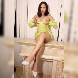 Angela Kapoor