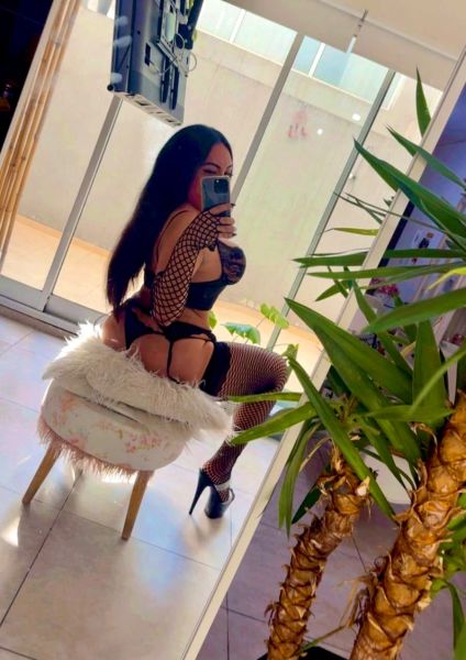 LA MAS RICA PUTITA DE LA WEB, JUGANDO EN TODOS SUS ROLES , SOY MORBOSA GUARRA Y ME GUSTA ENSEÑAR A DUSFRUTAR DEL SEXO, SOY ADICTA AL SEXO Y ME CALIENTO IMAGINANDO MILES DE FANTASIAS Y CUMPLIENDOLAS TODAS,
TENGO LA LIBERTAD DE TIEMPO Y SE RETRIBUIR LO Q ME DAN SI SOS GENEROSO RECIBIRAS EL DOBLE.
ANTE TODO BRINDO SEGURIDAD, DISCRECION Y LIBERTAD EN MIS DOMINIOS PODEMOS ENFIESTARNOS, ENVICIARNOS , CUENTO CON SERVICIO DE BAR ENTRADA DISCRETA
Perra de lujo !!!!