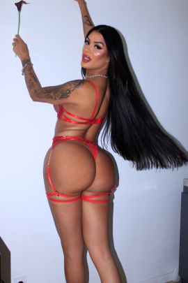  Haysha Denaro 