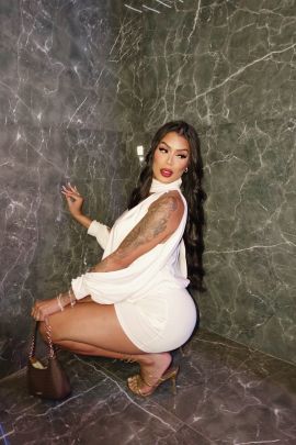  Haysha Denaro 