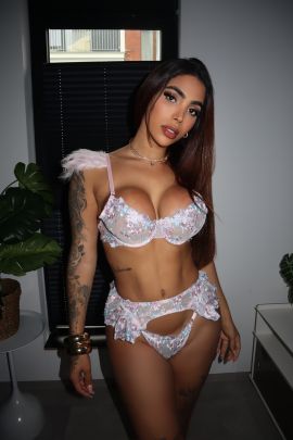 Manuela Alves