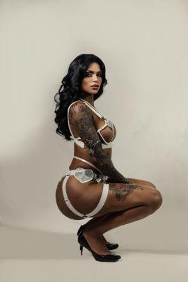 Ayalla douée