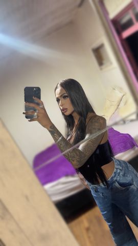 Ayalla douée