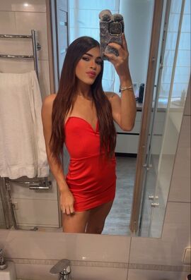 Alejandra lozan