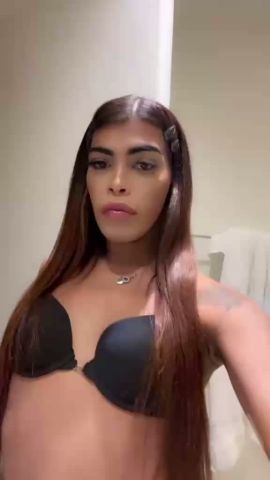 Alejandra lozan