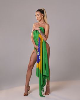Lara Lopes 