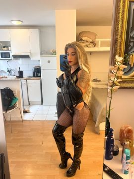 Gaby Martins XX